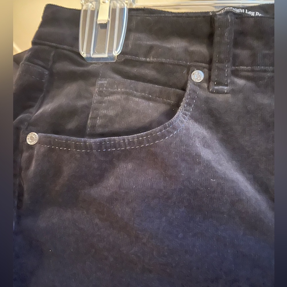 NWOT Women’s Petite! Talbots Black corduroy straight legs.